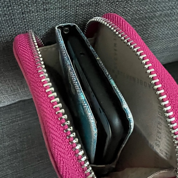 NWOT STEVE MADDEN PHONE WALLET CROSSBODY BAG CREDIT CARD CASE - Picture 6 of 6